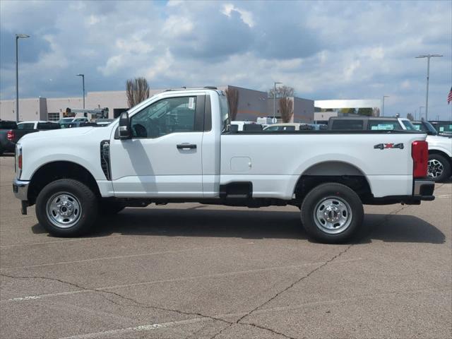 Photo of 2025 Oxford White Ford F-350