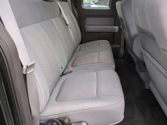 Photo of 2011 Tuxedo Black Metallic Ford F-150