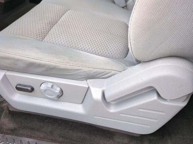 Photo of 2011 Tuxedo Black Metallic Ford F-150