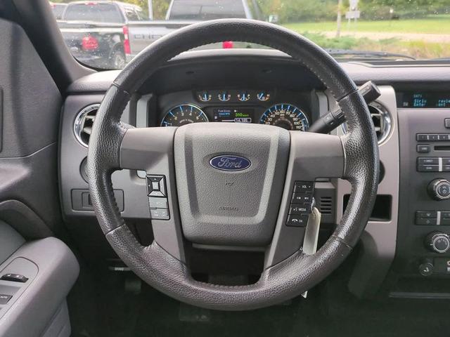 Photo of 2011 Tuxedo Black Metallic Ford F-150