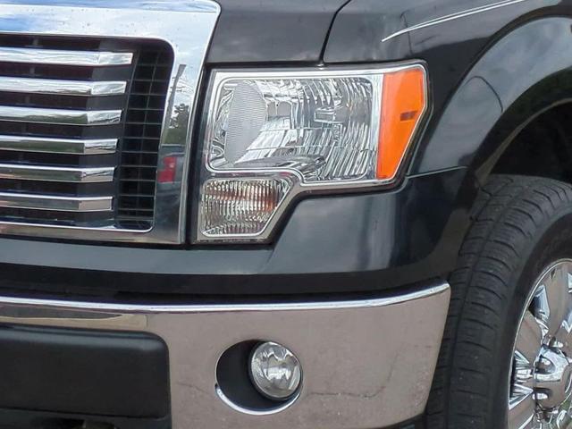 Photo of 2011 Tuxedo Black Metallic Ford F-150