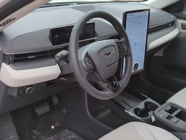 Photo of 2025 Star White Ford Mustang Mach-E