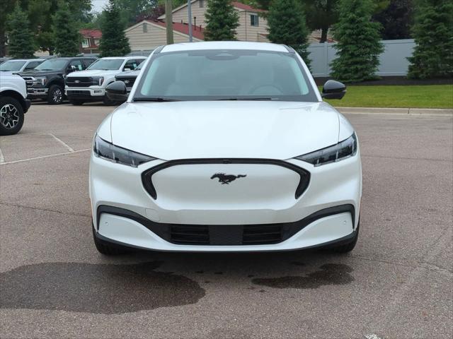 Photo of 2025 Star White Ford Mustang Mach-E