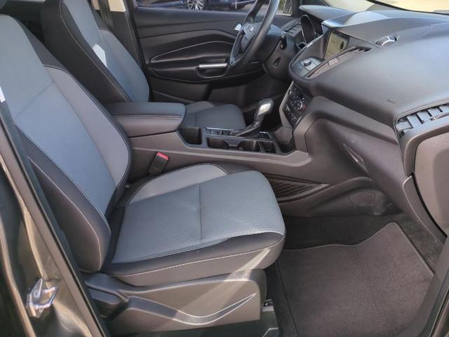 Photo of 2019 Magnetic Metallic Ford Escape