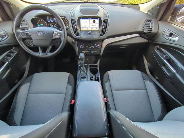 Photo of 2019 Magnetic Metallic Ford Escape