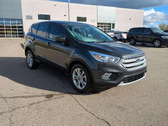 Photo of 2019 Magnetic Metallic Ford Escape