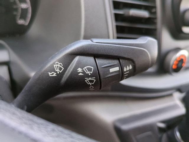 Photo of 2023 White Ford Transit-250