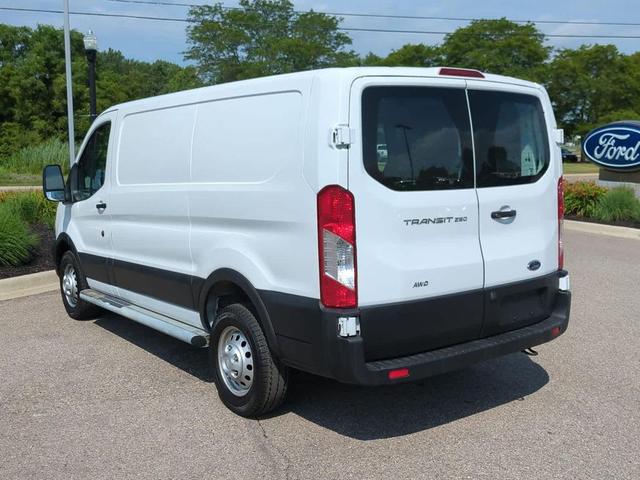 Photo of 2023 White Ford Transit-250