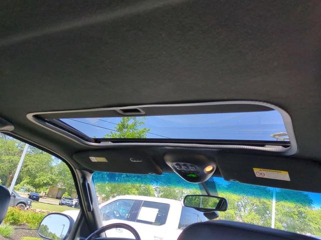 Photo of 2002 Black Lincoln Blackwood