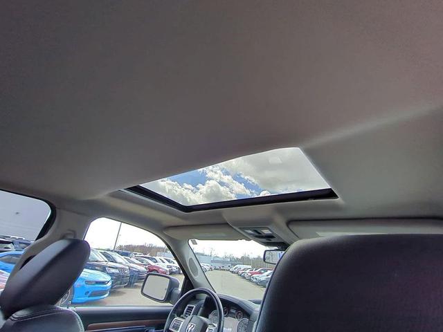 Photo of 2014 True Blue Pearlcoat RAM 1500