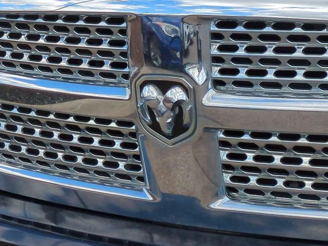 Photo of 2014 True Blue Pearlcoat RAM 1500