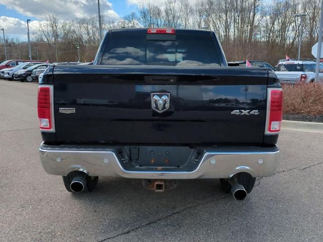 Photo of 2014 True Blue Pearlcoat RAM 1500