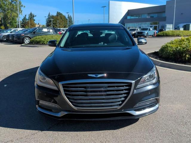 Photo of 2018 Victoria Black Genesis G80