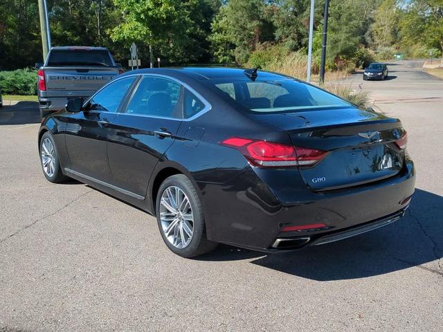 Photo of 2018 Victoria Black Genesis G80