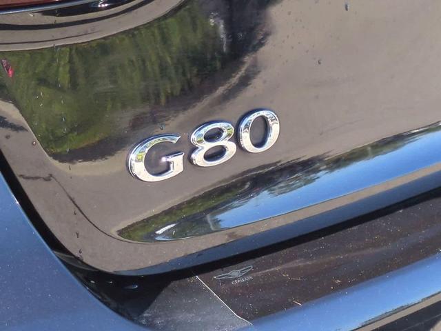 Photo of 2018 Victoria Black Genesis G80