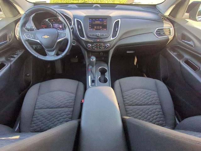 Photo of 2020 Mosaic Black Metallic Chevrolet Equinox