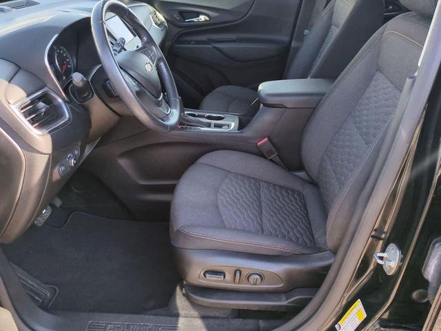 Photo of 2020 Mosaic Black Metallic Chevrolet Equinox
