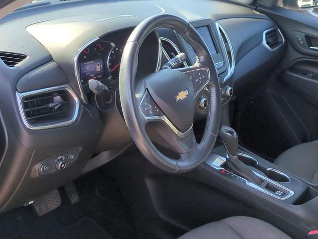 Photo of 2020 Mosaic Black Metallic Chevrolet Equinox
