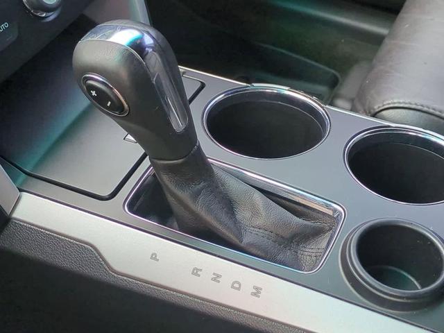 Photo of 2014 Tuxedo Black Metallic Ford Explorer