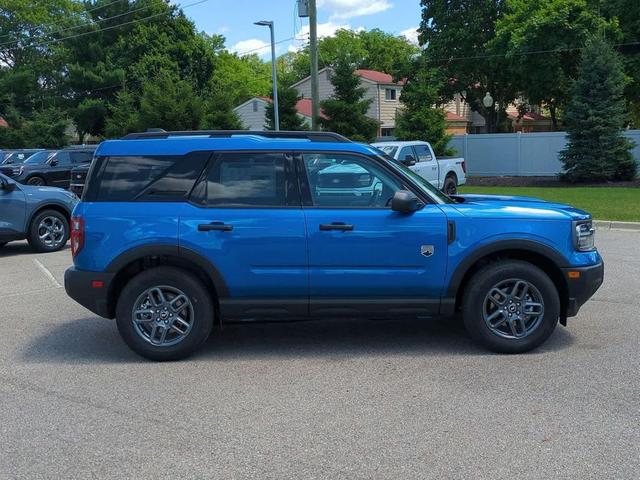 Photo of 2025 Velocity Blue Metallic Ford Bronco Sport