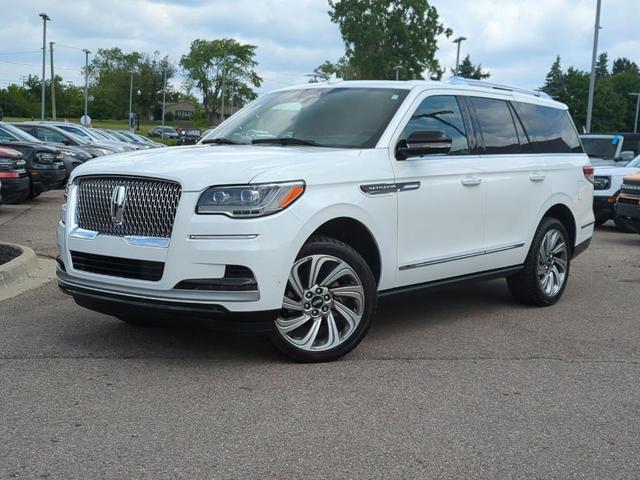 2022 Lincoln Navigator