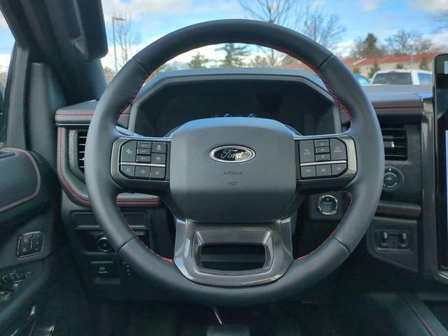 Photo of 2024 Oxford White Ford Expedition Max