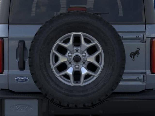 Photo of 2025 Azure Gray Metallic Ford Bronco
