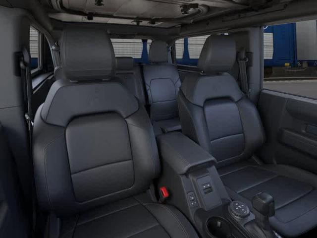 Photo of 2025 Azure Gray Metallic Ford Bronco