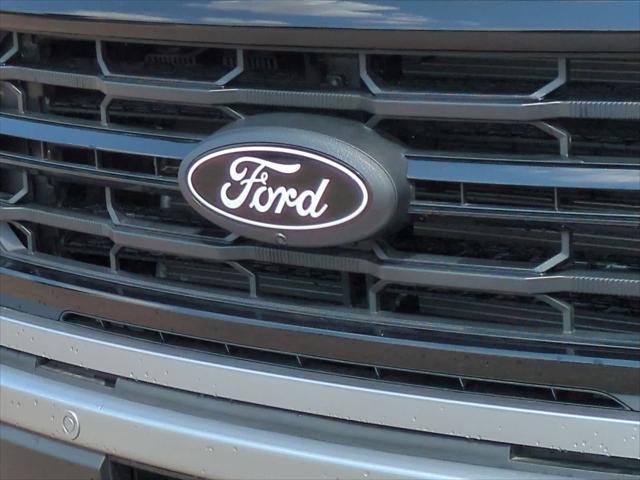 Photo of 2025 Iconic Silver Metallic Ford F-150