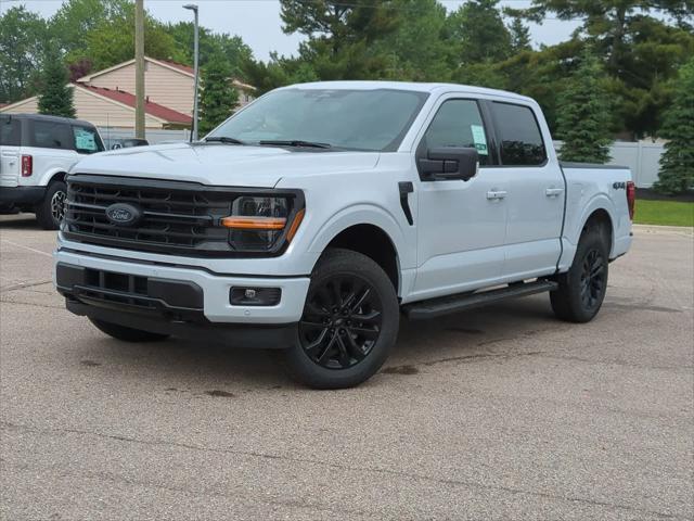 Photo of 2025 Space White Metallic Ford F-150