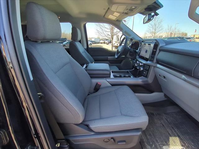 Photo of 2025 Agate Black Metallic Ford F-150