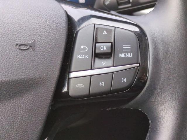 Photo of 2024 Iconic Silver Metallic Ford Escape