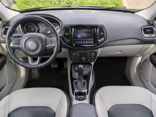 Photo of 2019 Diamond Black Jeep Compass