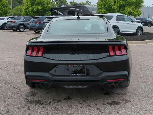 Photo of 2025 Shadow Black Ford Mustang