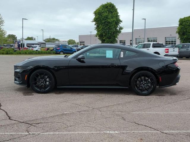 Photo of 2025 Shadow Black Ford Mustang