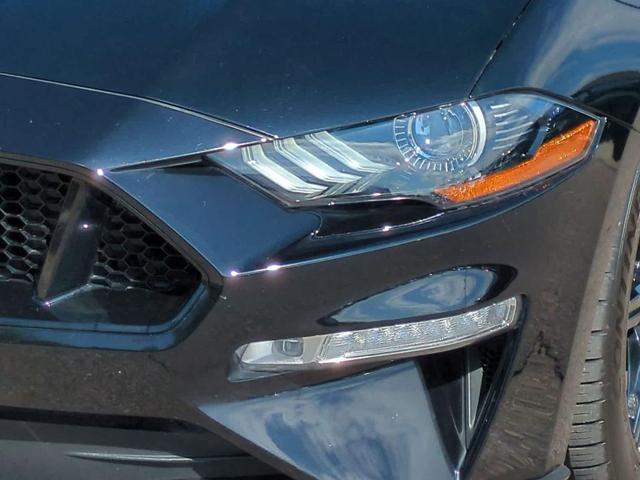 Photo of 2018 Shadow Black Ford Mustang