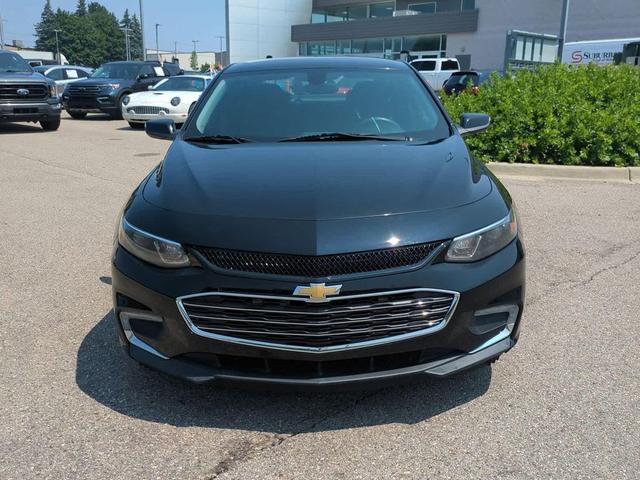 Photo of 2016 Black Chevrolet Malibu