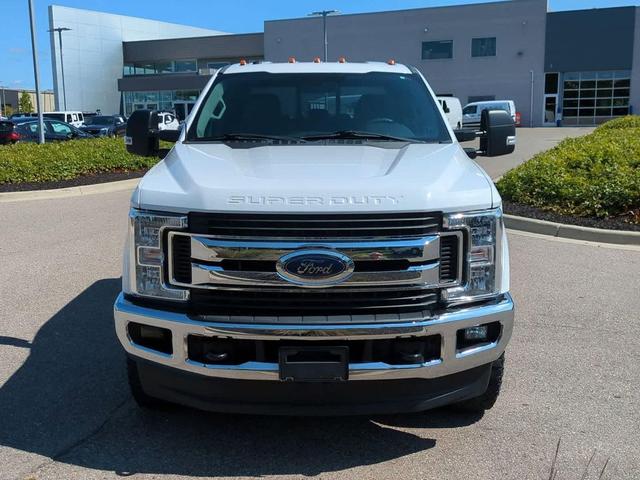 Photo of 2018 Oxford White Ford F-250