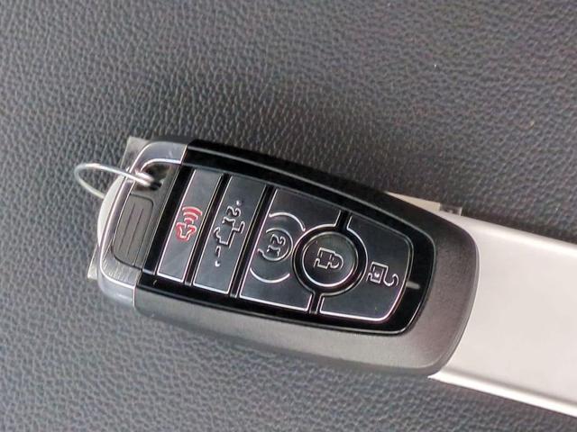 Photo of 2025 Space White Metallic Ford F-150