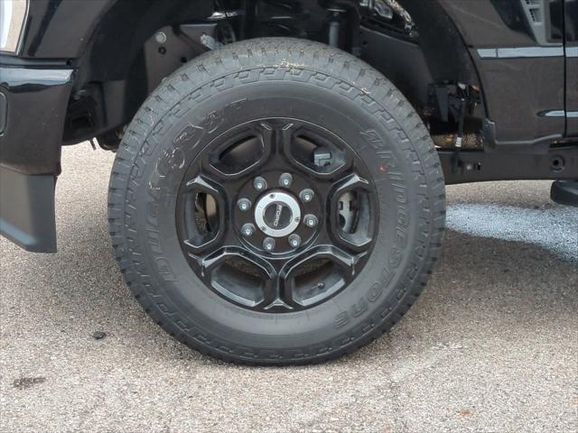 Photo of 2025 Agate Black Metallic Ford F-250