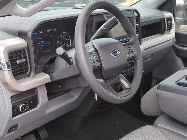 Photo of 2025 Agate Black Metallic Ford F-250
