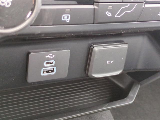 Photo of 2025 Agate Black Metallic Ford F-250