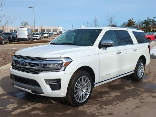 Photo of 2024 Star White Ford Expedition Max