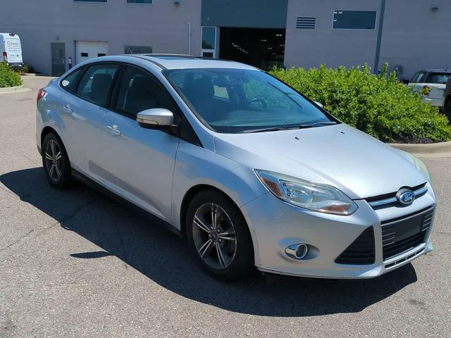 Photo of 2014 Ingot Silver Metallic Ford Focus