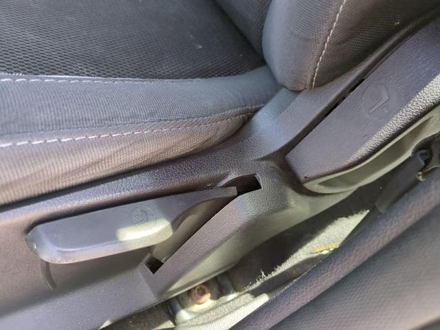 Photo of 2014 Ingot Silver Metallic Ford Focus