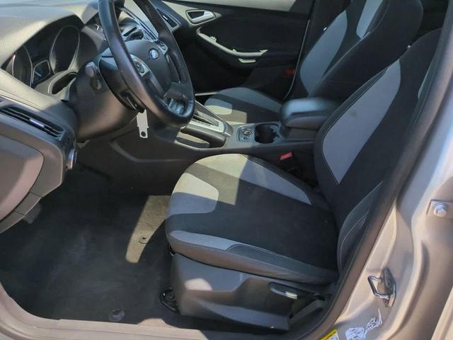 Photo of 2014 Ingot Silver Metallic Ford Focus