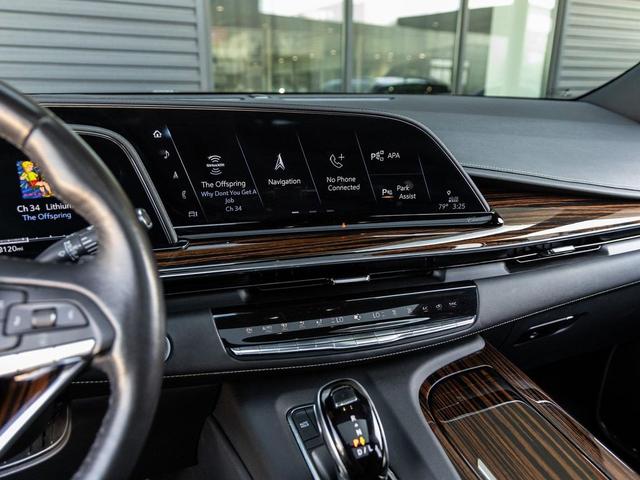 Photo of 2022 Crystal White Tricoat Cadillac Escalade