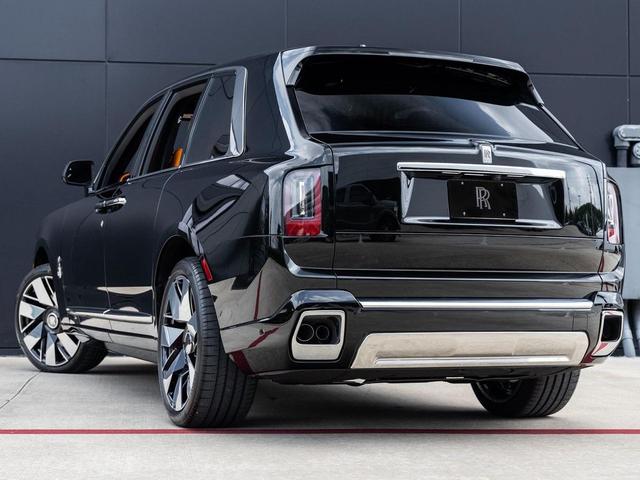 Photo of 2025 Black Diamond Rolls-Royce Cullinan