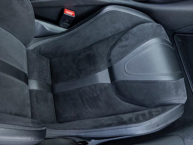 Photo of 2023 Onyx Black McLaren 720S