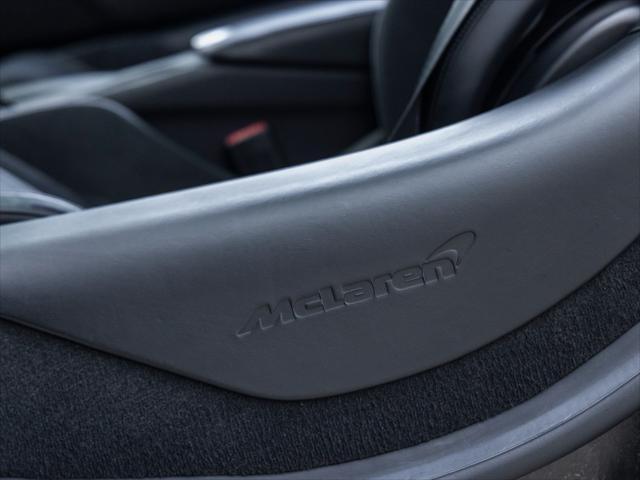 Photo of 2023 Onyx Black McLaren 720S